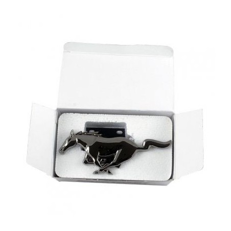 FORD MUSTANG 1994-2004 grille emblem & bracket assy - black chrome DANIEL CARPENTER F4ZZ-8224-BC